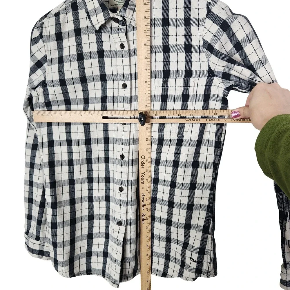 FILSON Alaskan Guide Shirt Womens Medium Cream Black Plaid Flannel Button Front - Picture 8 of 12